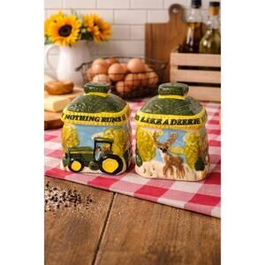 John Deere “Nothing Runs Like a Deere” Salt & Pepper Shakers – Farmhouse Kitchen